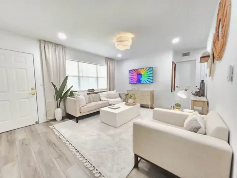 246 NE 14th Street Delray Beach FL 33444