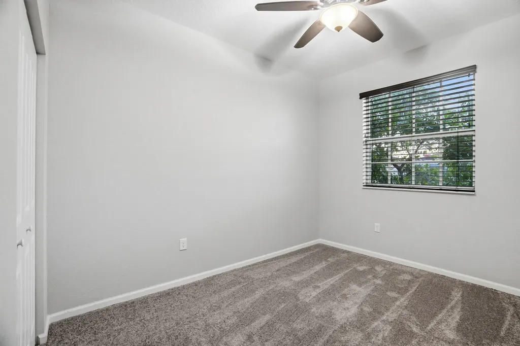 704 SW 2nd Way Pompano Beach FL 33060