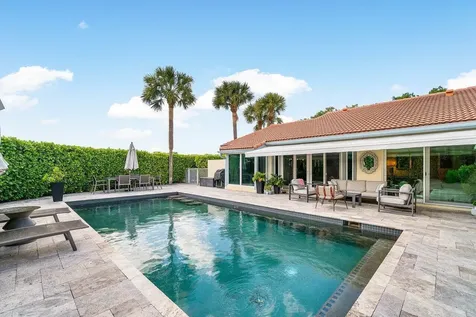 2320 Las Casitas Drive Wellington FL 33414