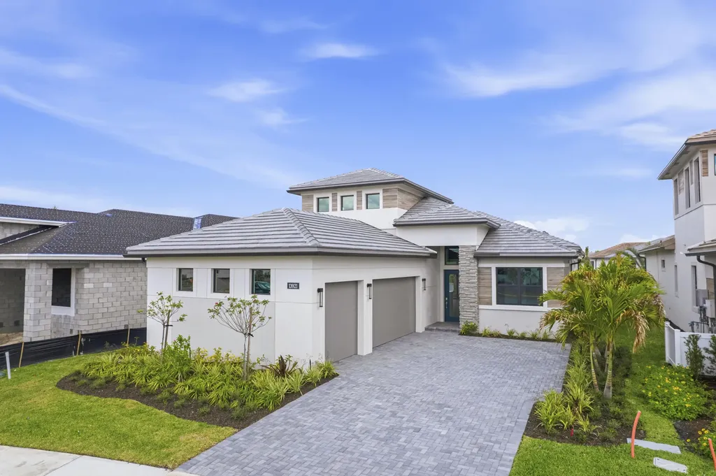 13921 Vivant Drive Palm Beach Gardens FL 33412