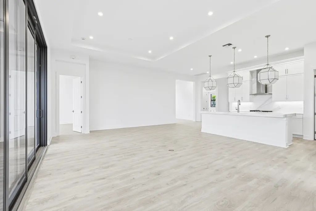 13921 Vivant Drive Palm Beach Gardens FL 33412