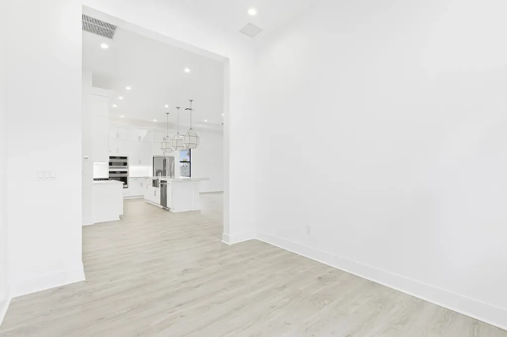13921 Vivant Drive Palm Beach Gardens FL 33412