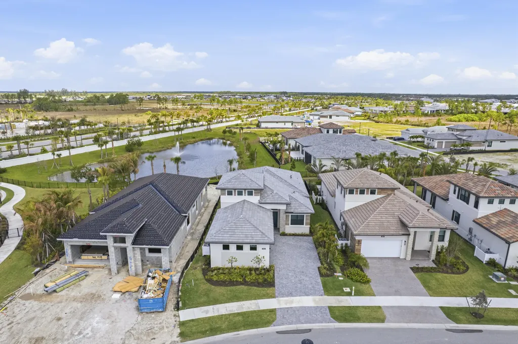 13921 Vivant Drive Palm Beach Gardens FL 33412
