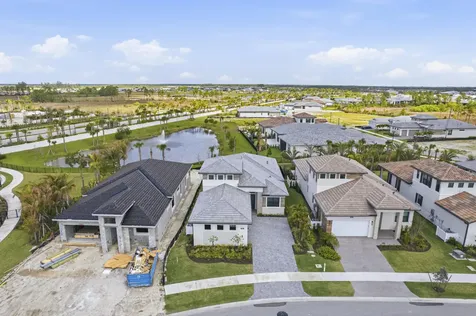 13921 Vivant Drive Palm Beach Gardens FL 33412