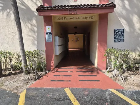 3252 Foxcroft Road Miramar FL 33025