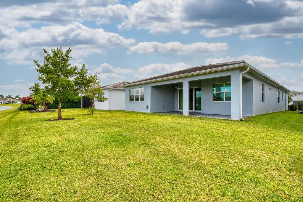10407 SW Aquila Way Port St Lucie FL 34987