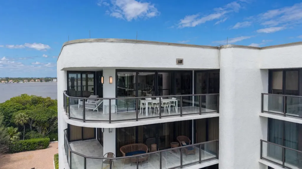 3440 S Ocean Boulevard Palm Beach FL 33480