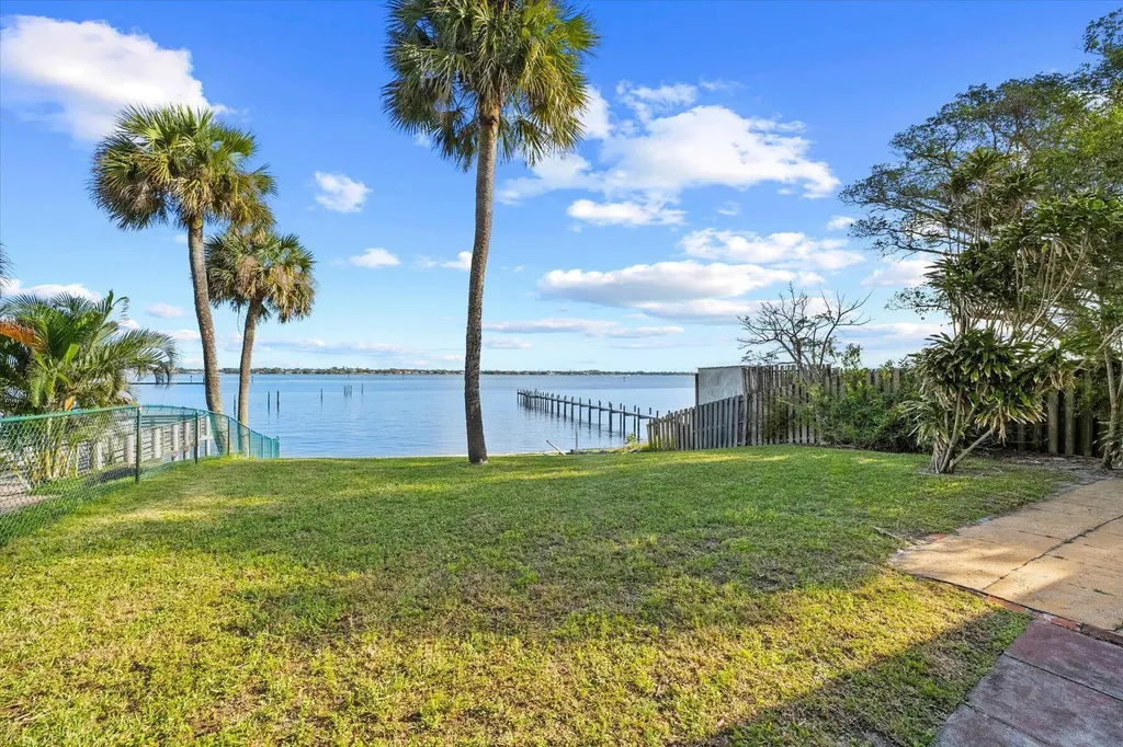 101 S Colorado Avenue Stuart FL