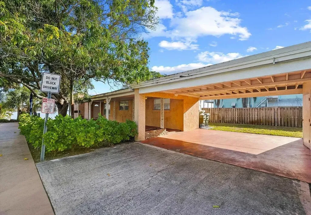 101 S Colorado Avenue Stuart FL