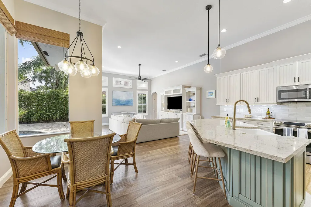 2903 Fontana Lane Royal Palm Beach FL 33411