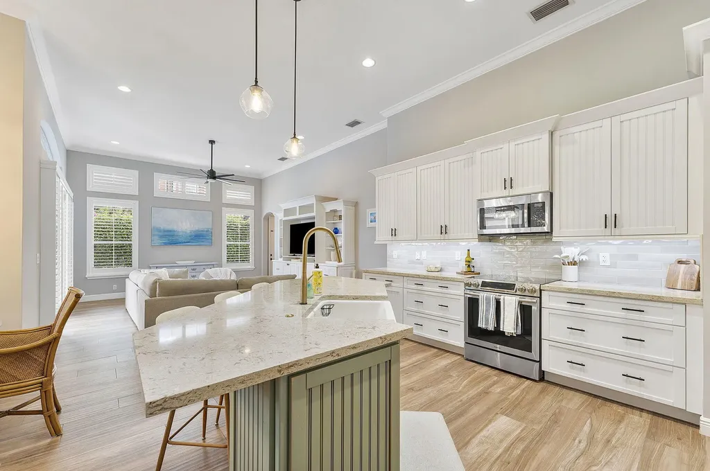 2903 Fontana Lane Royal Palm Beach FL 33411