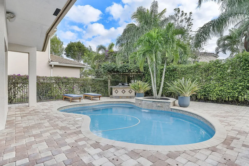 2903 Fontana Lane Royal Palm Beach FL 33411
