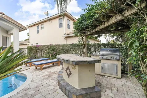 2903 Fontana Lane Royal Palm Beach FL 33411