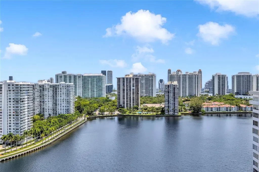 2750 NE 183rd Street Aventura FL 33160