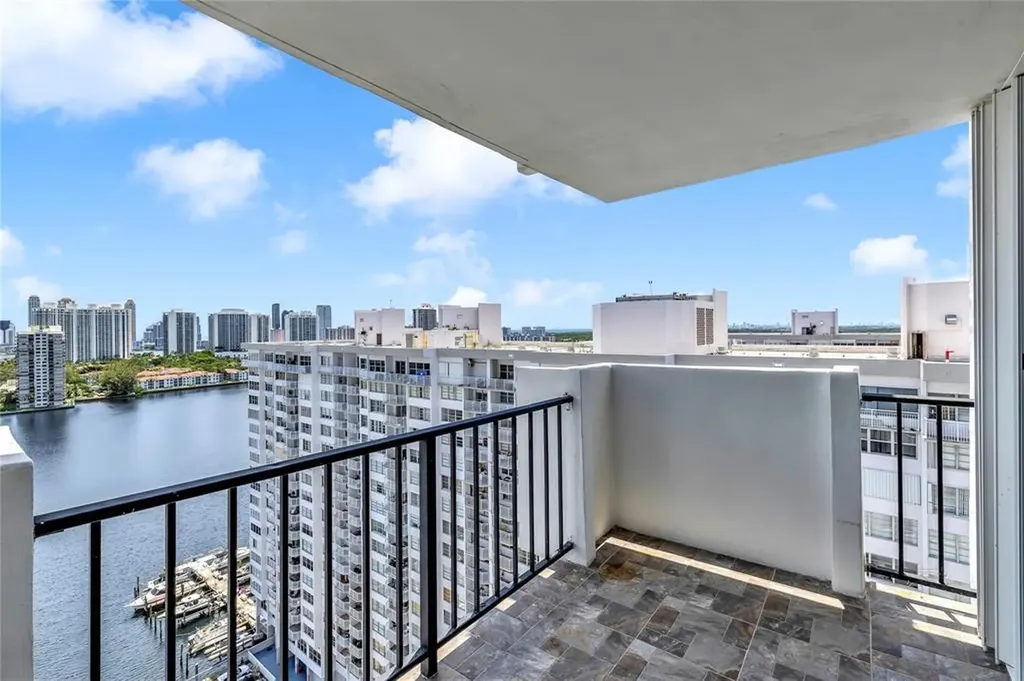 2750 NE 183rd Street Aventura FL 33160