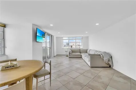 2750 NE 183rd Street Aventura FL 33160