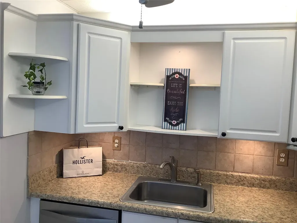 70 Normandy B Delray Beach FL 33484