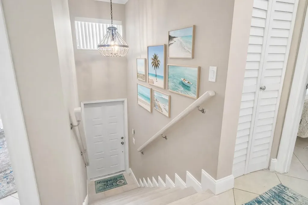 312 Liberty Court Deerfield Beach FL 33442