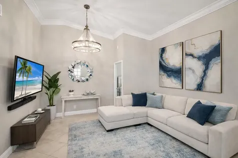 312 Liberty Court Deerfield Beach FL 33442