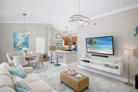 312 Liberty Court Deerfield Beach FL 33442