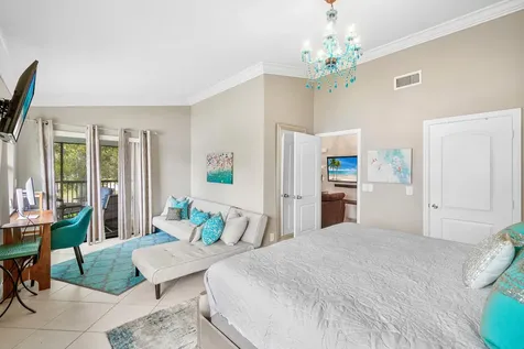 312 Liberty Court Deerfield Beach FL 33442