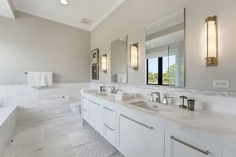 825 W Oyster Lane Lantana FL 33462