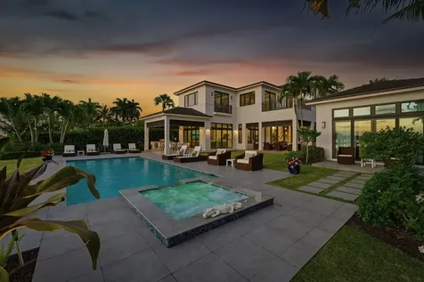 825 W Oyster Lane Lantana FL 33462