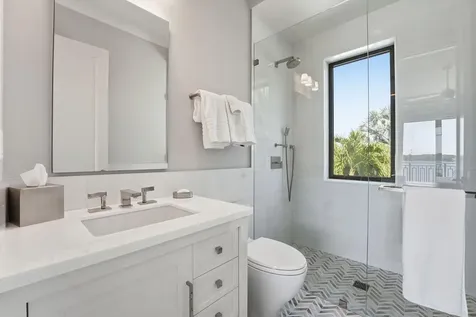 825 W Oyster Lane Lantana FL 33462