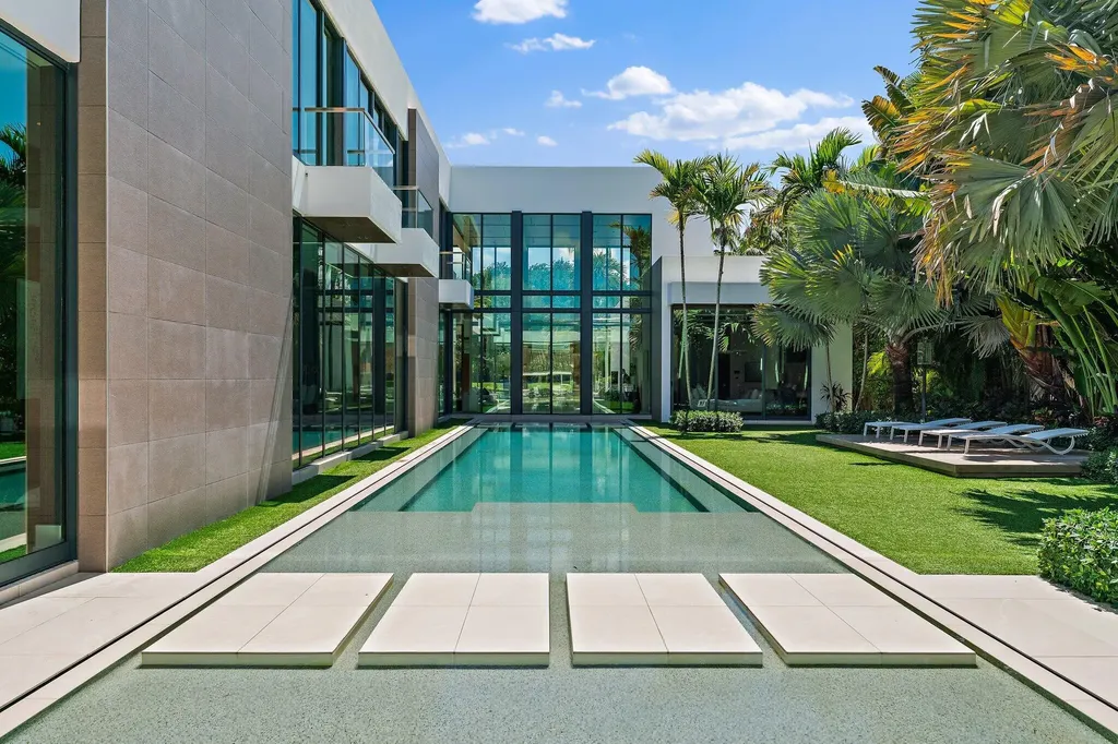 160 Spyglass Lane Jupiter FL 33477