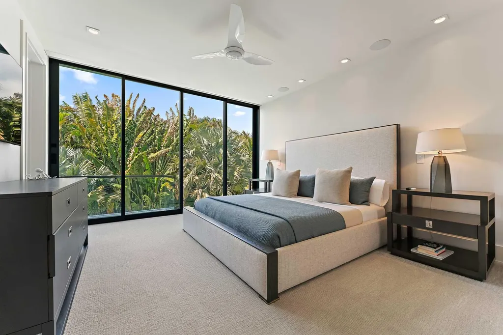 160 Spyglass Lane Jupiter FL 33477
