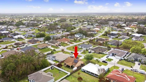 6690 NW Pinson Court Port St Lucie FL 34983