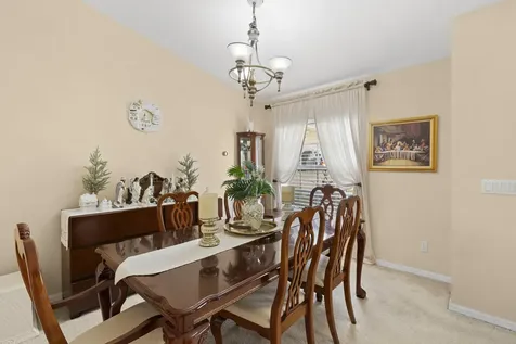 6690 NW Pinson Court Port St Lucie FL 34983