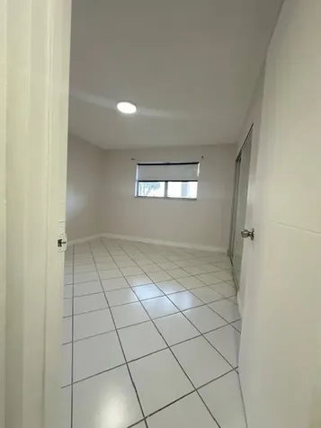 6080 NW 44th Street Lauderhill FL 33319