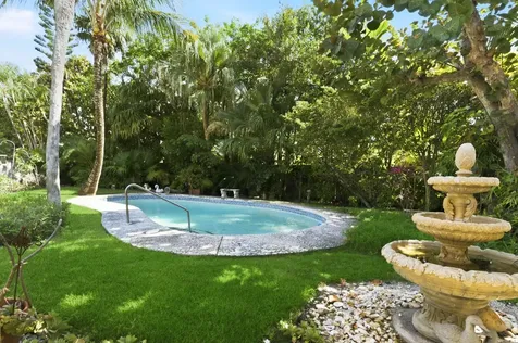 112 Algoma Road Palm Beach FL 33480