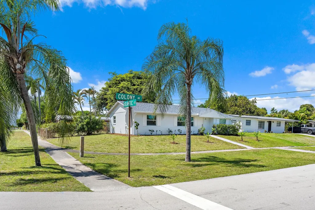12015 Colony Avenue Palm Beach Gardens FL 33410