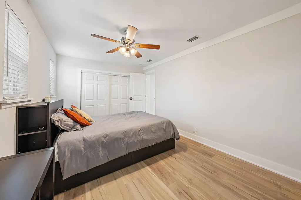 12015 Colony Avenue Palm Beach Gardens FL 33410