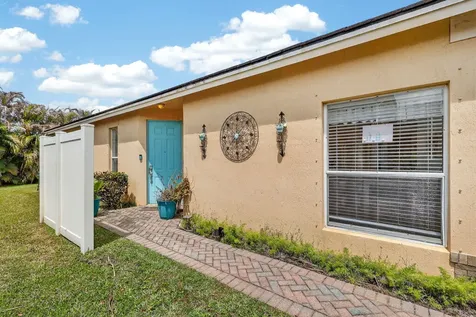 9724 SW Eastbrook Circle Port St Lucie FL 34987
