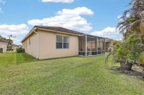 9724 SW Eastbrook Circle Port St Lucie FL 34987