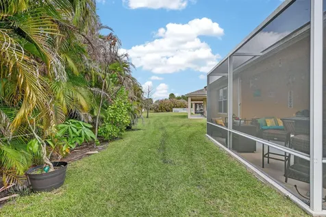 9724 SW Eastbrook Circle Port St Lucie FL 34987