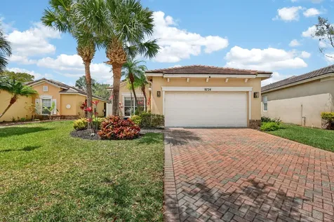 9724 SW Eastbrook Circle Port St Lucie FL 34987