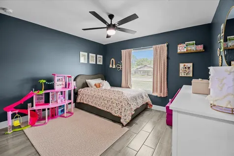 621 SE Prineville Street Port St Lucie FL 34983