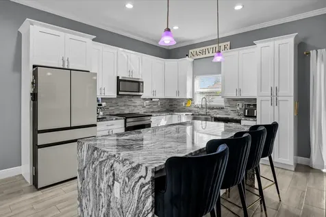 621 SE Prineville Street Port St Lucie FL 34983