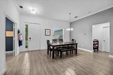 621 SE Prineville Street Port St Lucie FL 34983
