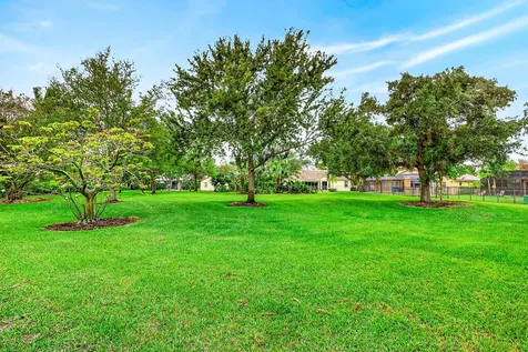 549 Stonemont Lane Weston FL 33326