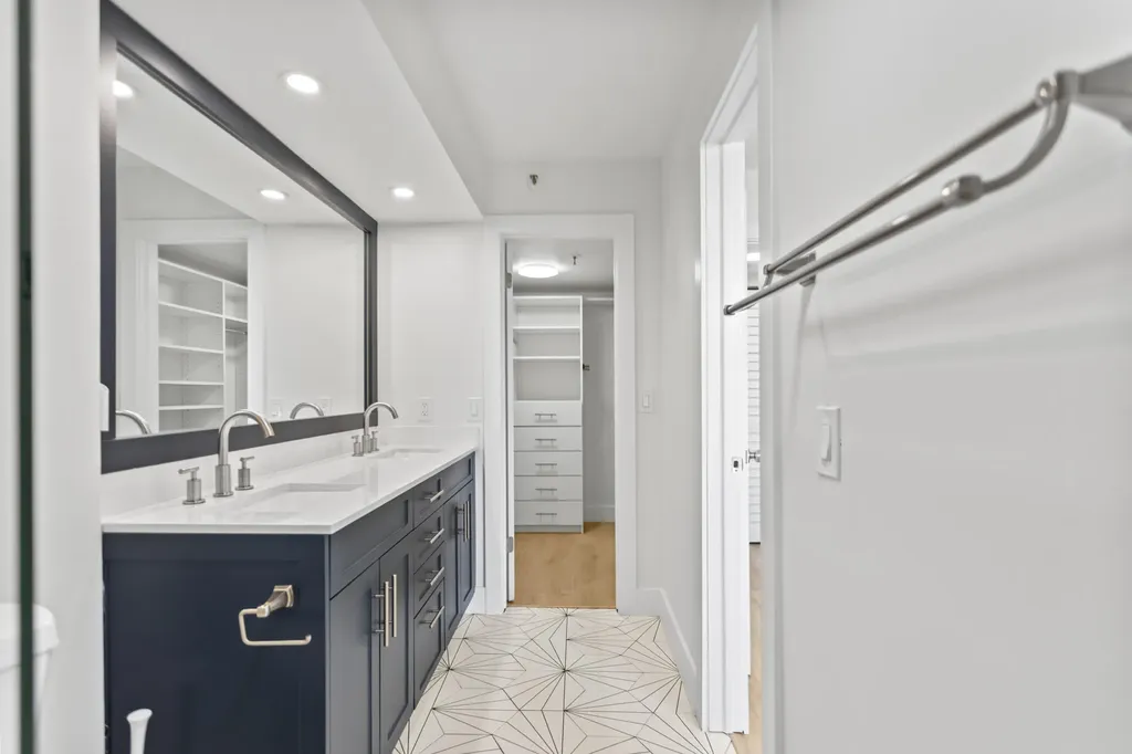 955 Egret Circle Delray Beach FL 33444