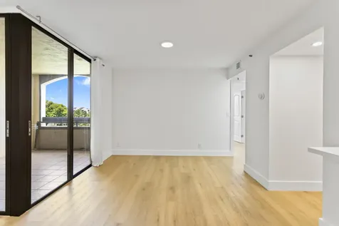 955 Egret Circle Delray Beach FL 33444