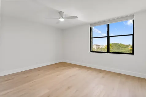 955 Egret Circle Delray Beach FL 33444