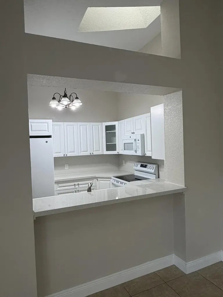 14118 Wellington Trace Wellington FL 33414