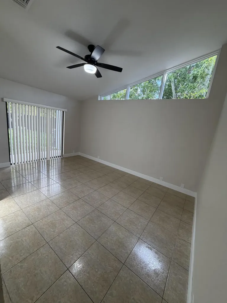 14118 Wellington Trace Wellington FL 33414