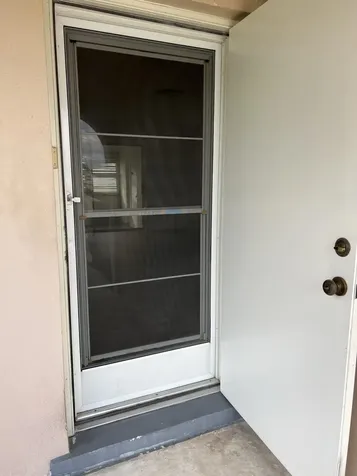 2736 Dudley Drive E West Palm Beach FL 33415